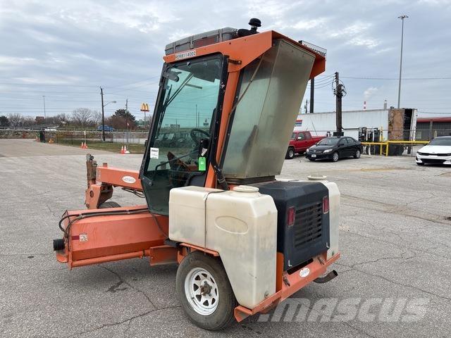 Lay-Mor 8HC Inomhus sopmaskiner