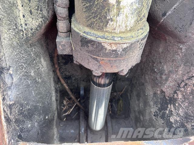 Liebherr 924 Entreprenad - Övrigt