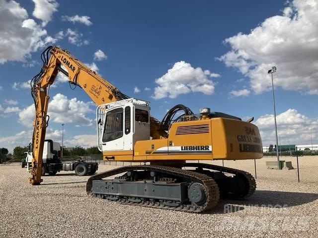 Liebherr R944V Rivningsgrävare
