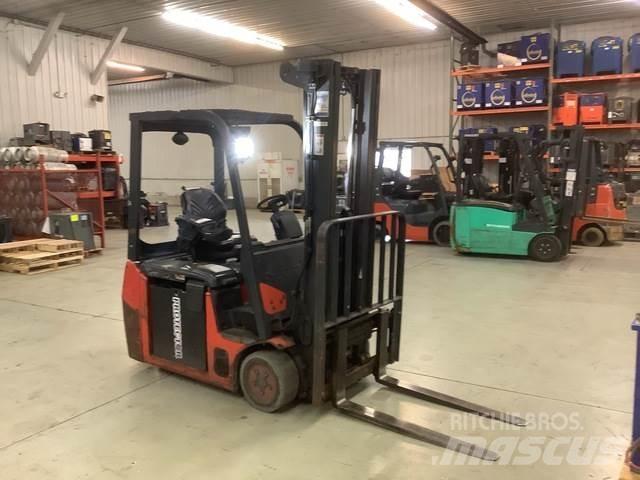 Linde E18 Elmotviktstruckar