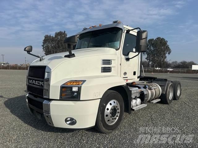 Mack Anthem Dragbilar