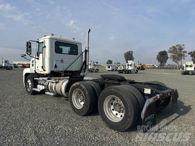 Mack Anthem Dragbilar
