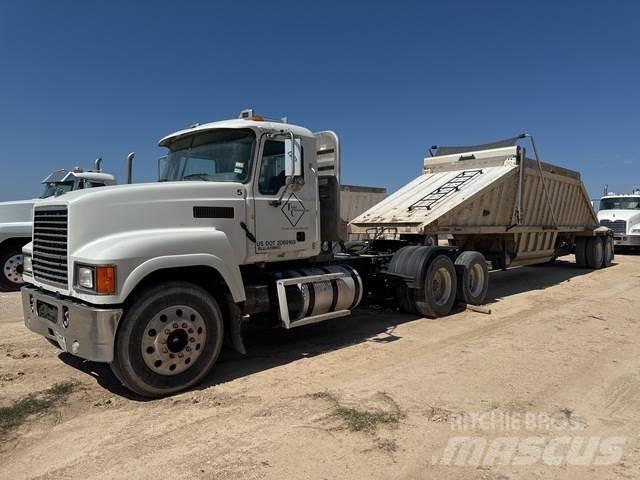 Mack CHU600 Dragbilar
