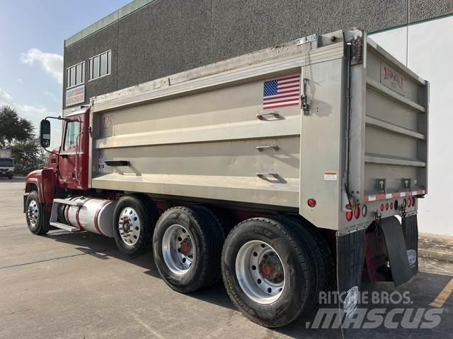 Mack CHU613 Tippbilar