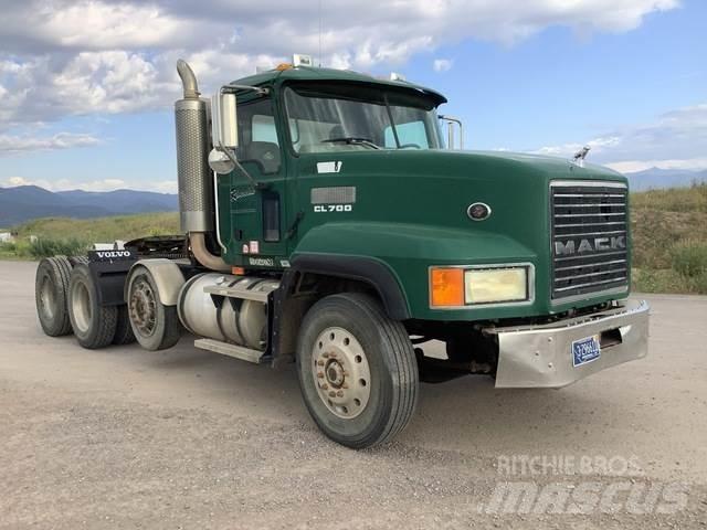 Mack CL733 Dragbilar