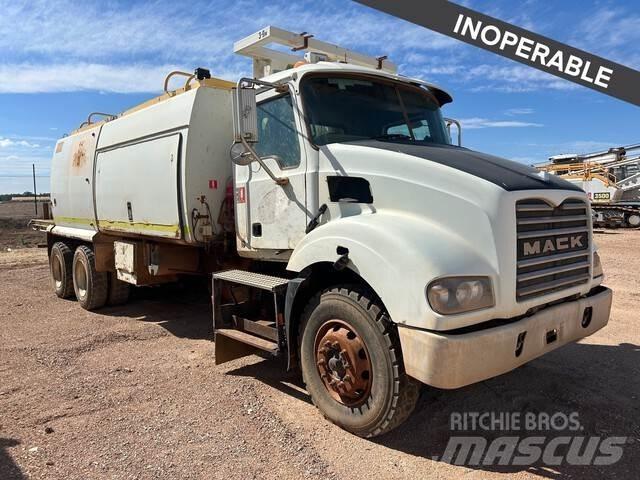 Mack CSMR Tankbilar
