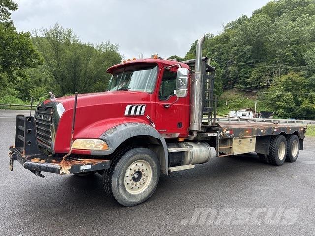 Mack CT713 Bärgningsbilar