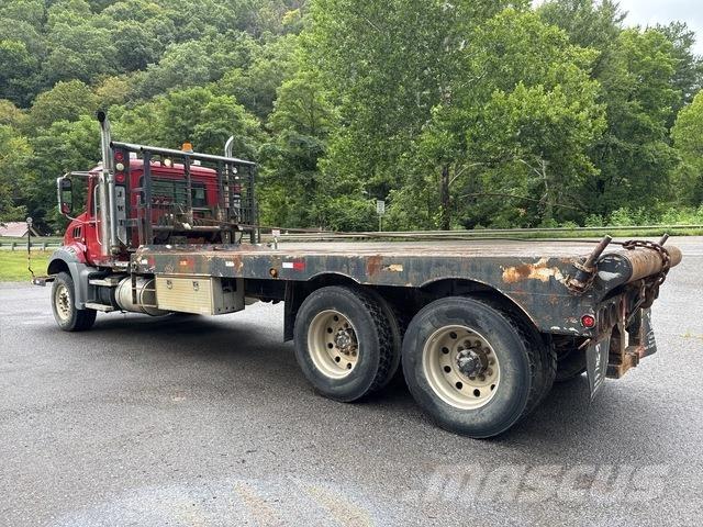 Mack CT713 Bärgningsbilar