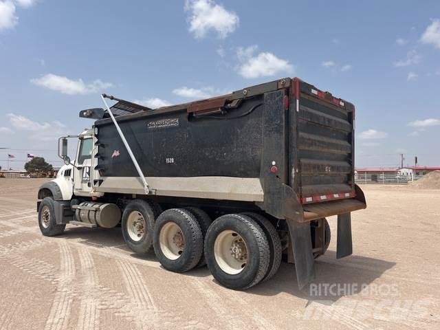 Mack CTP713 Tippbilar
