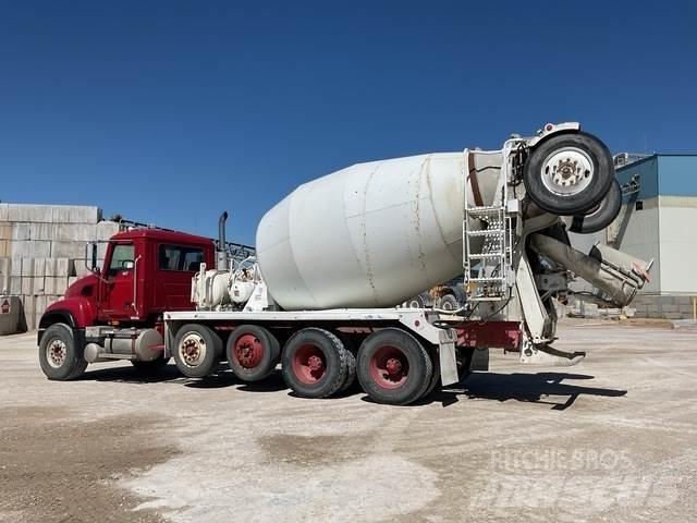 Mack CV513 Övriga bilar
