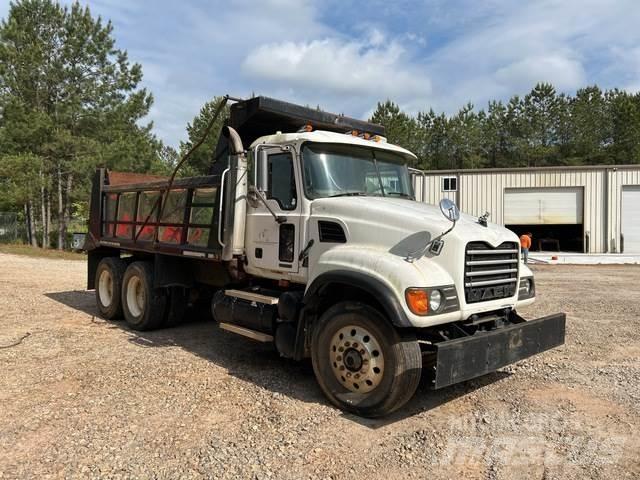 Mack CV700 Tippbilar
