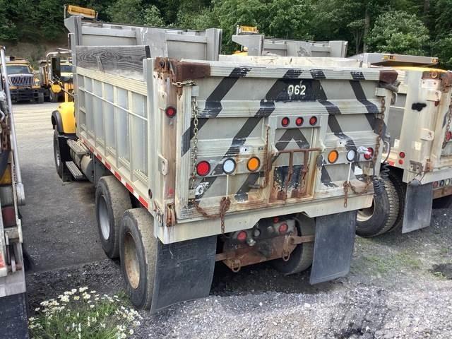 Mack CV700 Snöblad och plogar