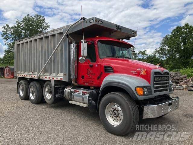 Mack CV713 Tippbilar