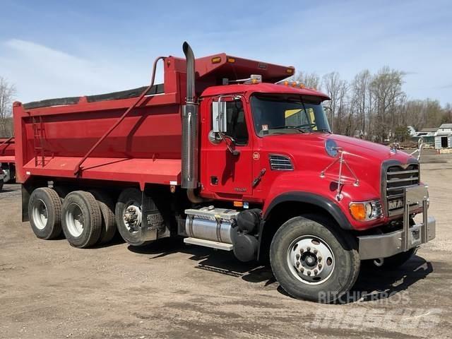 Mack CV713 Tippbilar