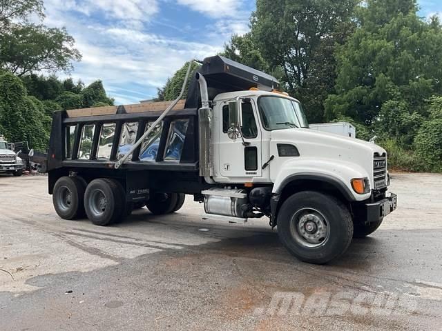 Mack CV713 Tippbilar