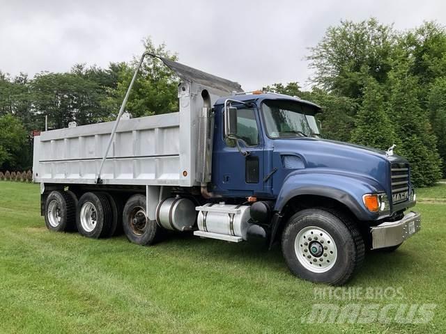 Mack CV713 Tippbilar