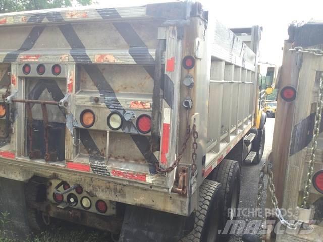Mack CV713 Tippbilar