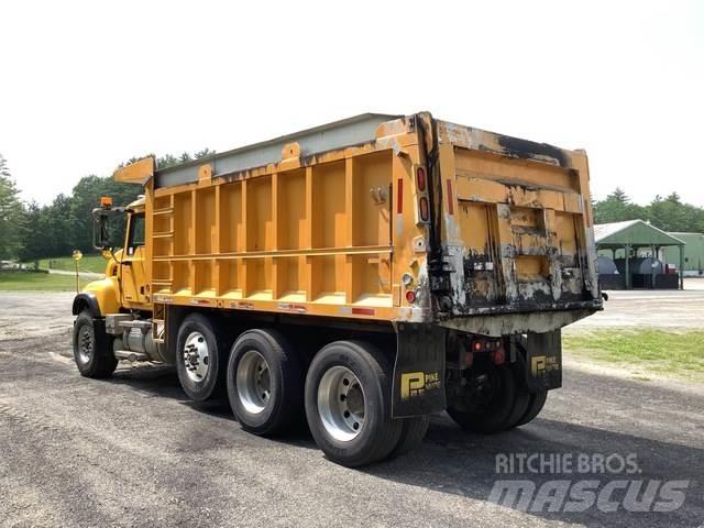 Mack CV713 Tippbilar