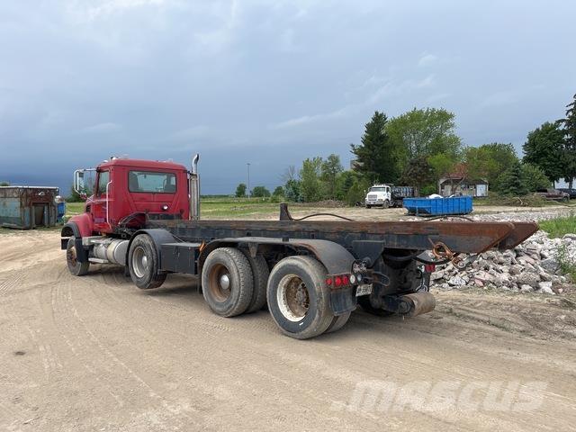 Mack CV713 Liftdumperbilar