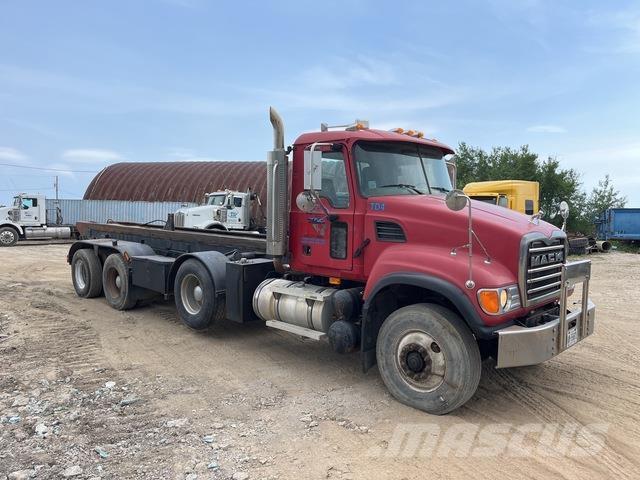 Mack CV713 Liftdumperbilar