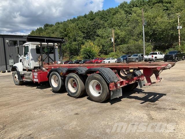 Mack CV713 Liftdumperbilar