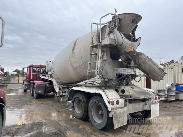 Mack CXU613 Dragbilar