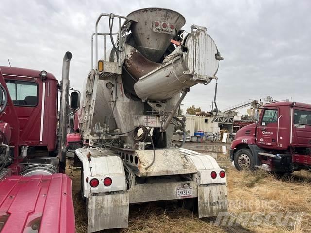 Mack CXU613 Dragbilar