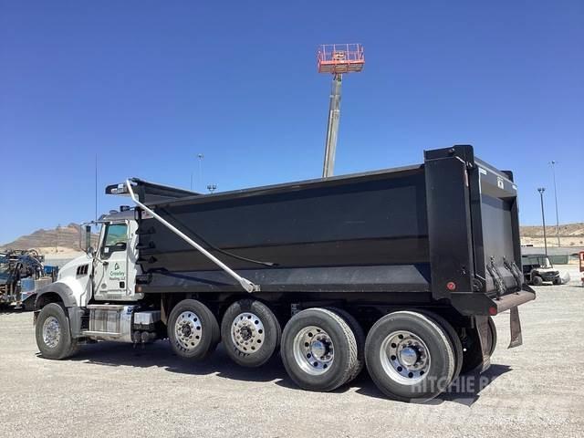 Mack GR104F Tippbilar