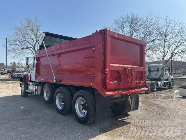 Mack GR65F Tippbilar