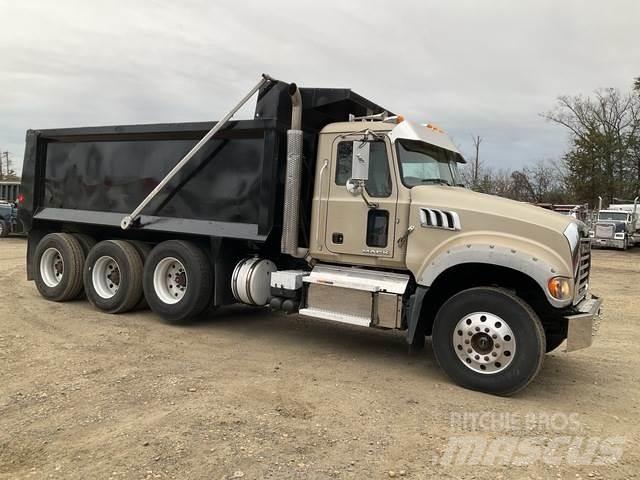 Mack GU713 Tippbilar