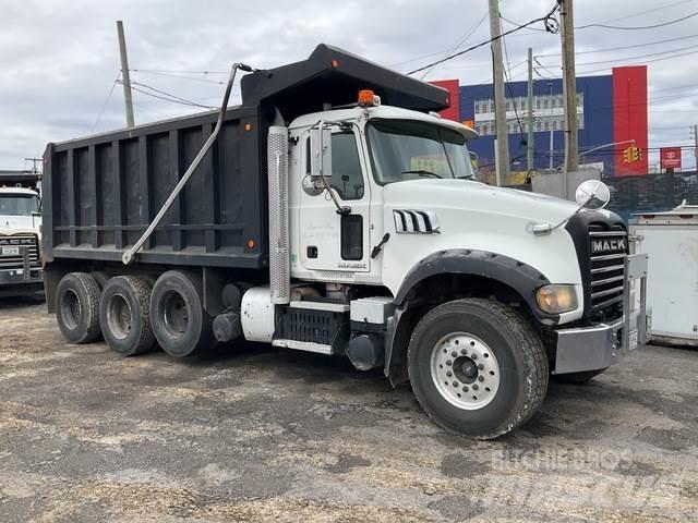Mack GU713 Tippbilar