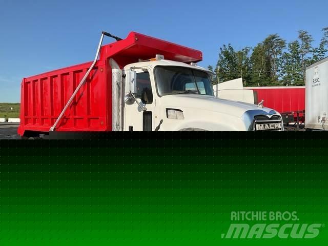 Mack GU713 Tippbilar