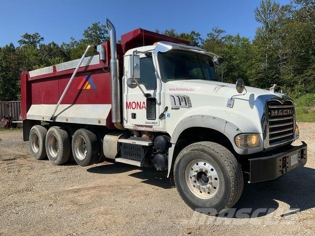 Mack GU713 Tippbilar