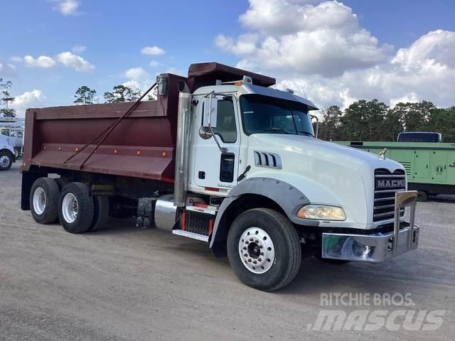 Mack GU813 Tippbilar