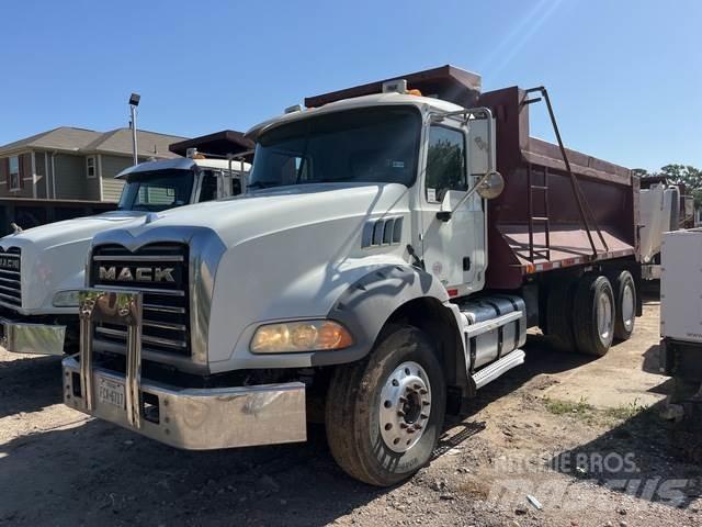 Mack GU813 Tippbilar