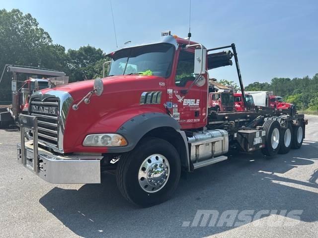 Mack GU813 Liftdumperbilar