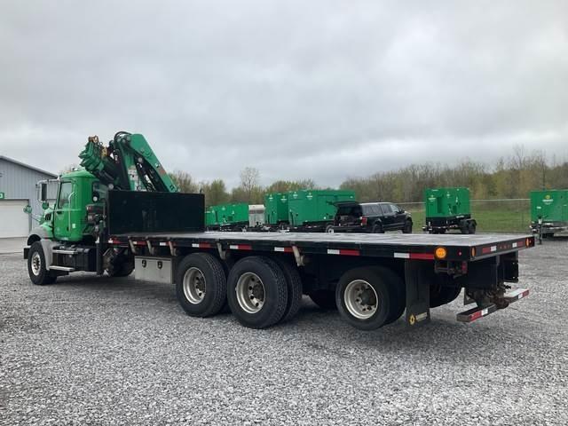 Mack GU813 Övriga bilar