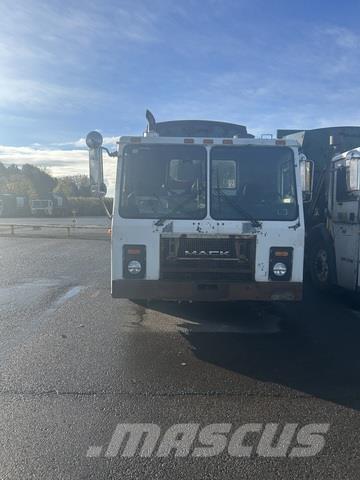 Mack LE613 Sopbilar