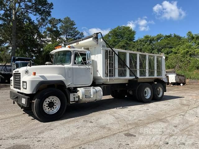 Mack RD600 Tippbilar
