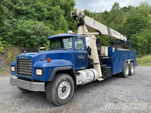 Mack RD688S Övriga bilar