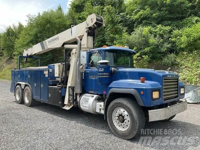 Mack RD688S Övriga bilar