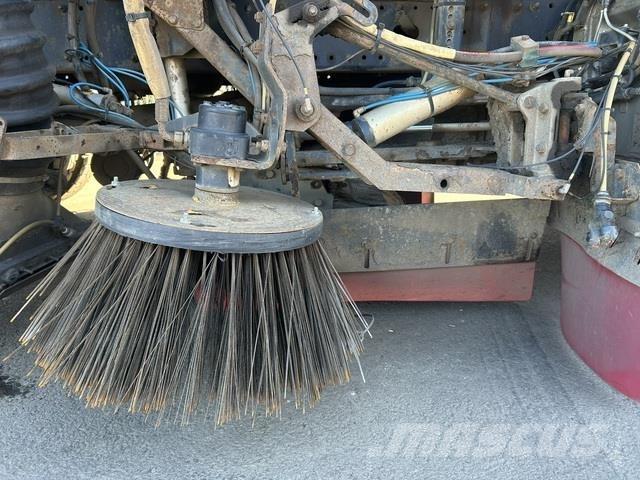 MAN TGM18.290 Sopmaskiner