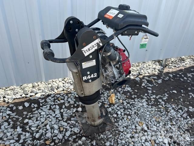 MBW R442 Stampar