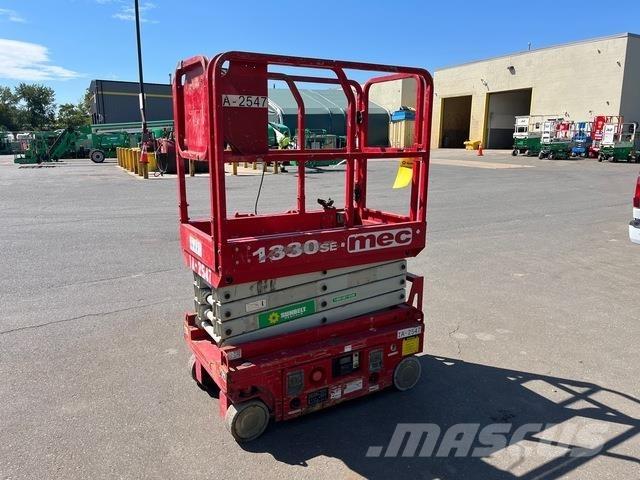 MEC 1330SE Saxliftar
