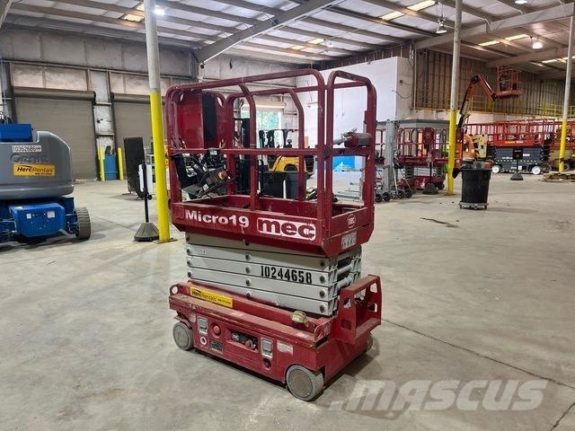 MEC Micro 19 Saxliftar