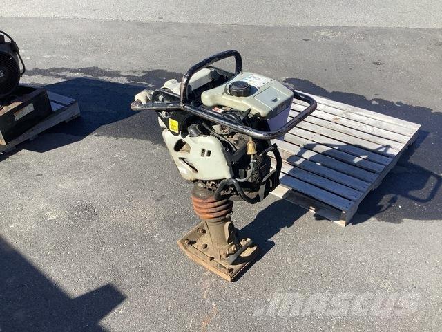 Mikasa MTX-60 Entreprenad - Övrigt