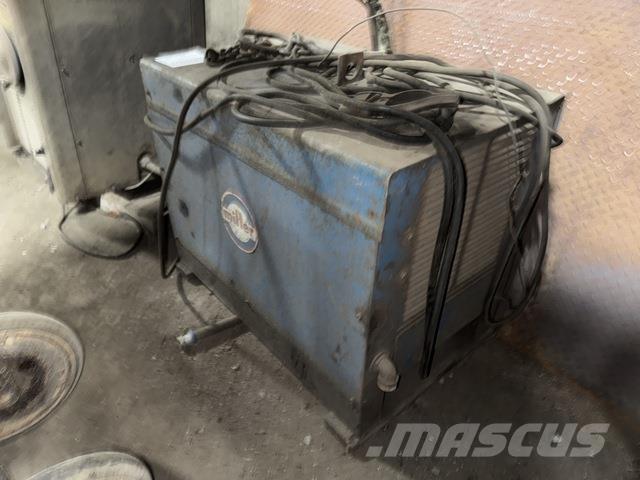 Miller SRH-444 Svetsmaskiner
