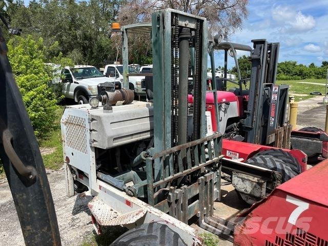 Moffett M5000 Fordonstruckar