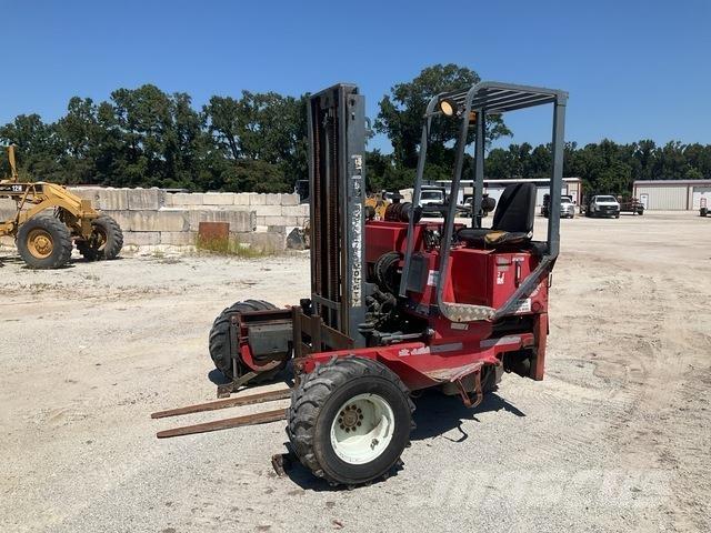 Moffett M5000 Fordonstruckar