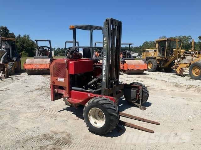 Moffett M5000 Fordonstruckar